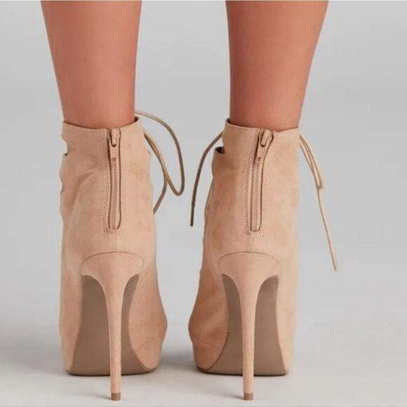 BRAND NEW GLAZE CHIC LACE UP CAGED ALMOND TOE STILETTOS BOOTIES - Picture 13 of 13